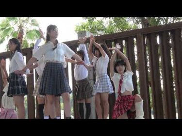 可愛すぎ！女子中高生のダンス 制服でTWICE踊ってみた！　[4K]